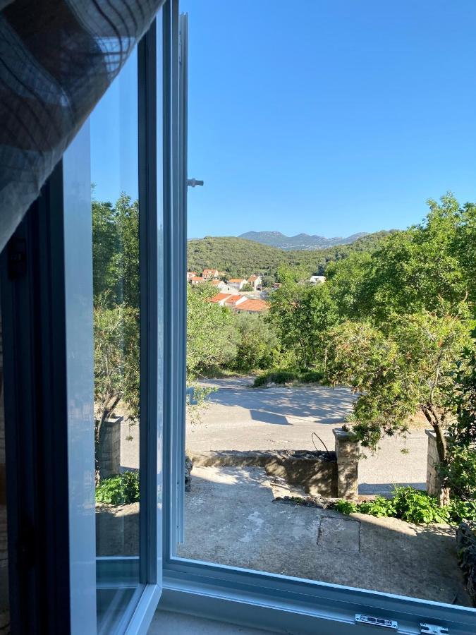 Apartmani Luka Zrnovo Exterior photo